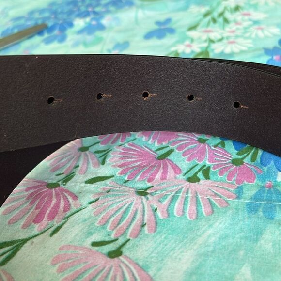 Michael Michael Kors - Signature Logo Monogram Belt - S - Picture 2 of 12